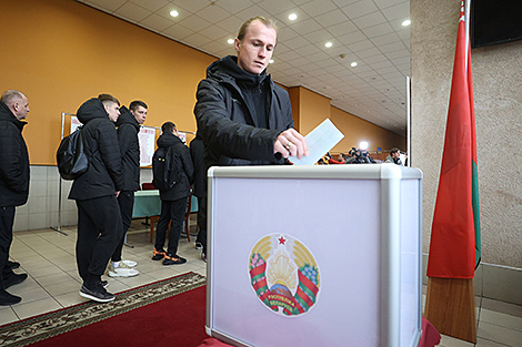 Памфилова: выборы в Беларуси хорошо организованы и проходят в соответствии с законодательством