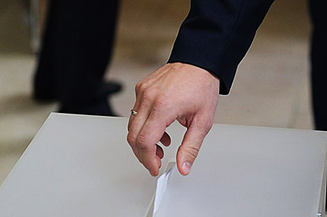 Poll: Absolute majority of Belarusians vote in elections