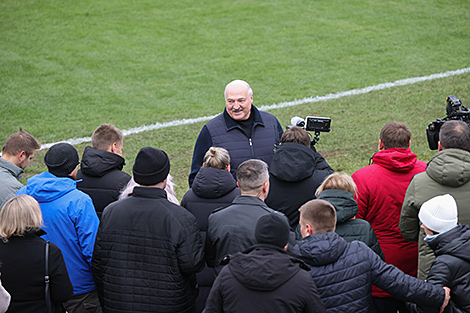 Lukashenko comments on latest withdrawals from presidential race