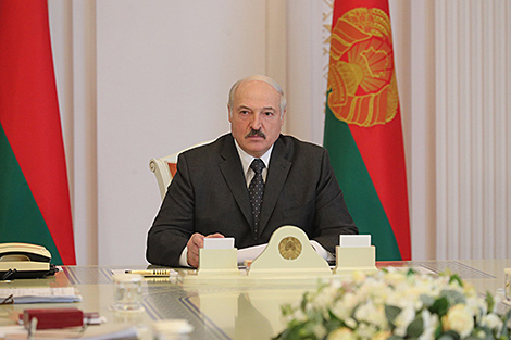 Lukashenko cautions against chaos during presidential election campaign