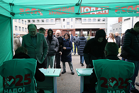Senko reveals reasons why people give their signature in support of Lukashenko