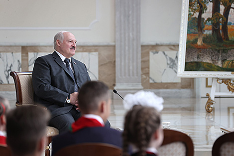 Лукашэнка падтрымаў ідэю правесці ўрок памяці і згадзіўся выступіць у ролі настаўніка