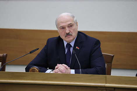 Unexpected beginning of Lukashenko’s meeting with Mogilev Oblast senior officials