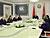 Lukashenko stresses urgency of reversing recession in domestic oil processing