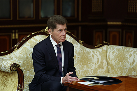Новые поликлиники и корпуса больниц. Президенту доложили о развитии системы здравоохранения Минска