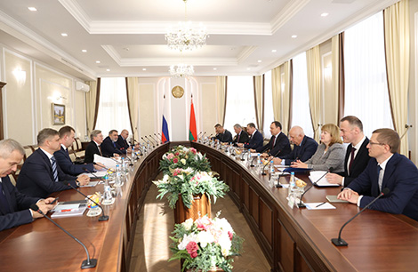 Головченко: поддержание контактов Беларуси и России в сфере транспорта крайне важно для обеих сторон