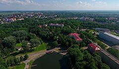 Что посмотреть в Горках и окрестностях: старейший вуз Беларуси и первый аграрный в Европе, восхитительный ботанический сад "города студентов" и уникальный мемориальный музей-"каска"
