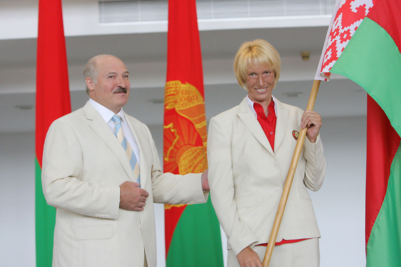 Head of state, President of the National Olympic Committee Aleksandr Lukashenko and famous Belarusian athlete Yekaterina Karsten
