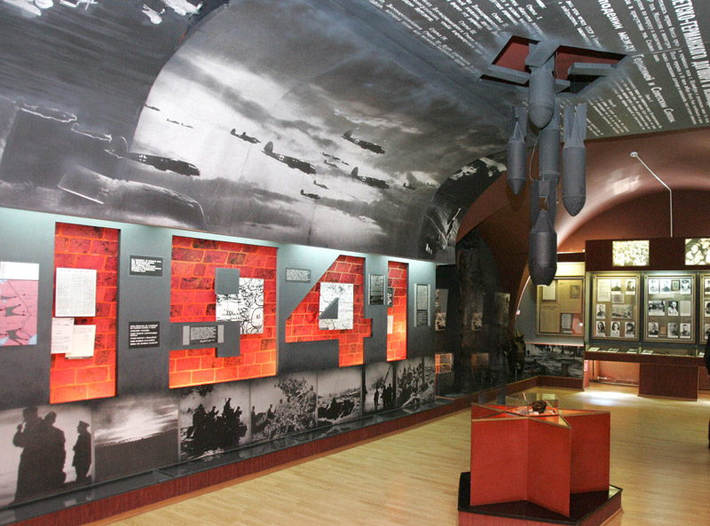 Зал музея обороны Брестской крепости, посвященный началу войны