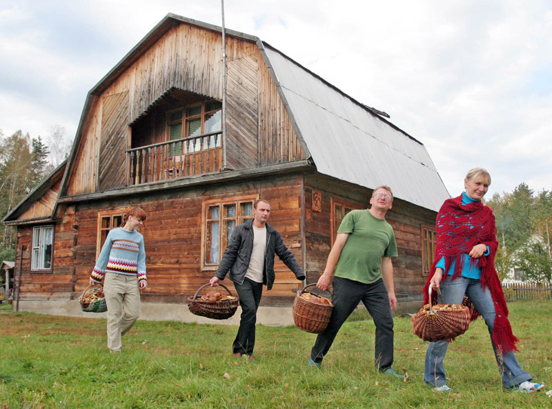 The Lesnaya Estate is situated in one of the most picturesque places of the forest