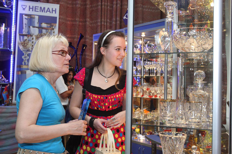 Products by Neman Glassworks