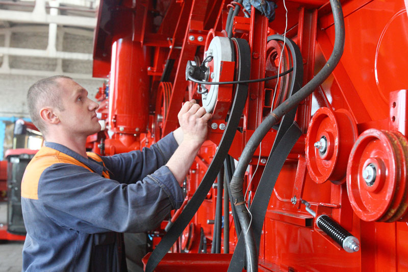 Agricultural machinery manufacturing at Lidagroprommash