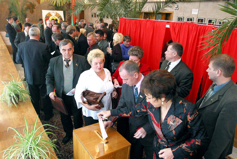 Elections to the Council of the Republic in the Gomel region, 2004