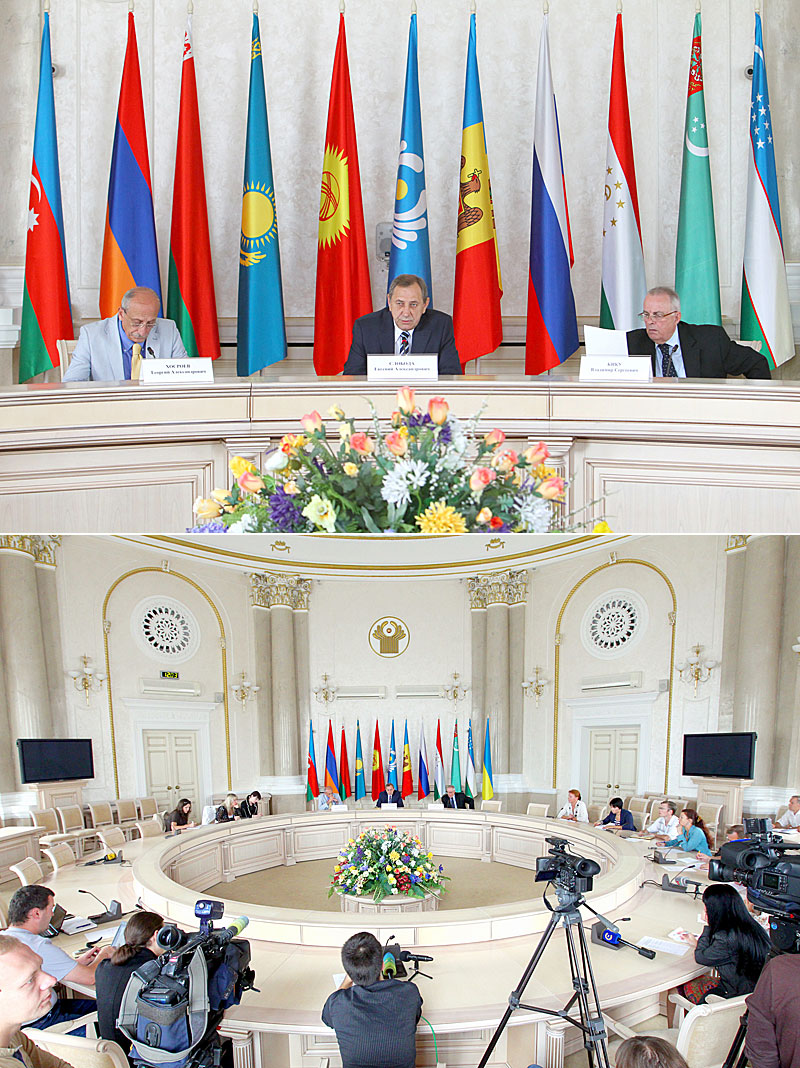 Назіральнікі ад місіі СНД на парламенцкіх выбарах 2012 года