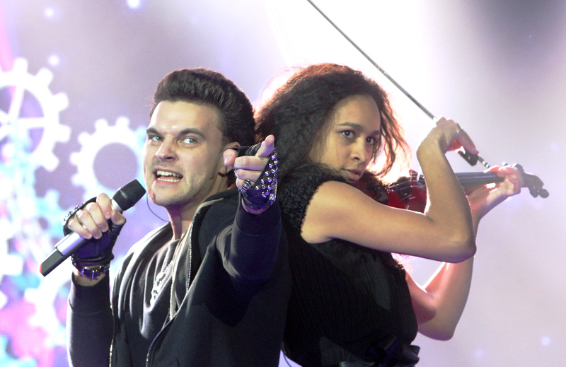 Uzari & Maimuna at Eurovision Song Contest 2015