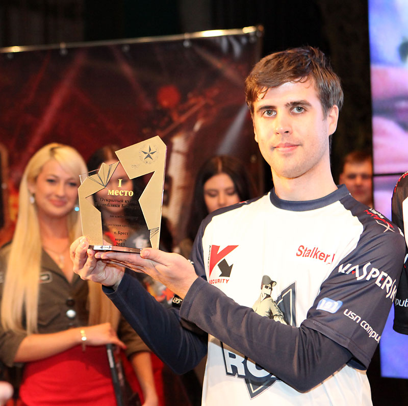 Интернациональная команда RoX.KIS –
профессионалы Золотой Лиги World of Tanks  – одержали победу в открытом кубке Беларуси по киберспорту 