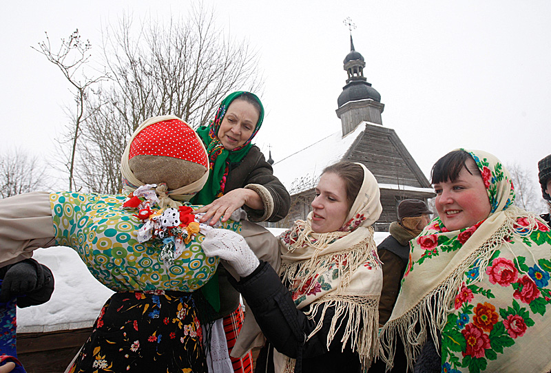 Масленичные гуляния в Белорусском музее народной архитектуры и быта