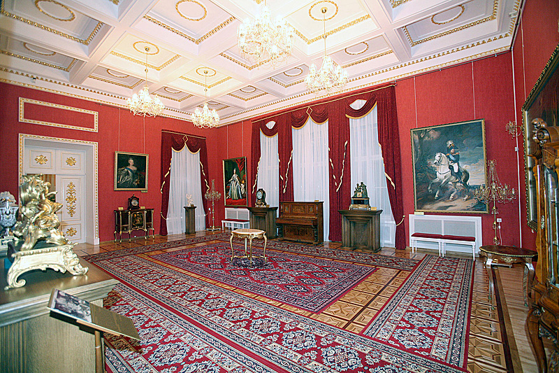 Red Living Room at the palace of the Rumyantsevs and the Paskeviches