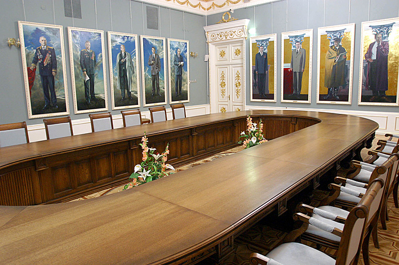 The Hall of ceremonies (former Golden Dining Room) of the Paskeviches