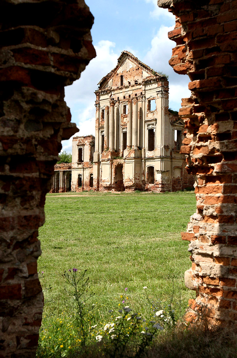 Ruzhany Castle (2008)