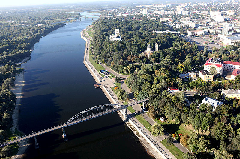 A bird's-eye view of Gomel