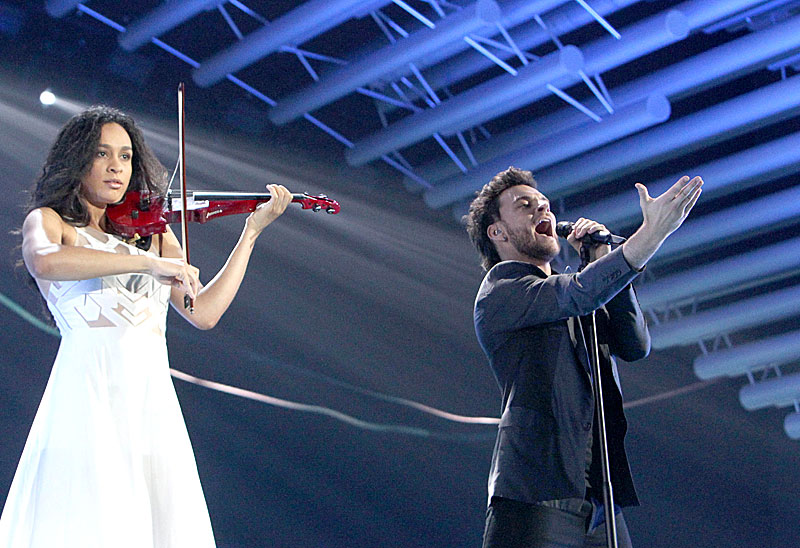 Belarusian duo Uzari & Maimuna at Eurovision 2015