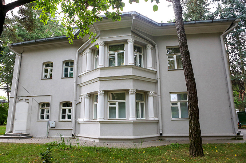 Yakub Kolas State Literary-Commemorative Museum