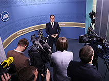 Prime Minister Roman Golovchenko talks with journalists
