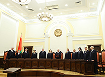 Во время оглашения заключительной части Послания Конституционного суда Президенту и палатам Национального собрания (март 2020 г.)