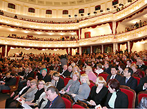The audience of the National Academic Opera and Ballet Theatre