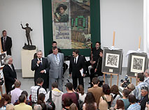 Two graphic sheets of Marc Chagall’s’ aquatint “Way of the Cross” and “Vision of the Apocalypse” were donated to the National Art Museum of Belarus at an official event dedicated to the 125th birthday of the internationally renowned artist in July 2012.
