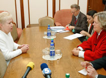 Ann-Marie Lizin, special
coordinator leading the OSCE short-term observers in the observation mission to the parliamentary elections in Belarus, meets with Lidia Yermoshina, Chairperson of the Central Election Commission (CEC), 2008