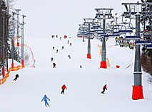 Mountain ski slope in Silichi