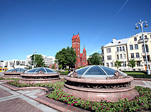 Красный Костел на площади Независимости