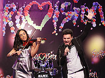 Uzari & Maimuna win the national selection for Eurovision 2015
