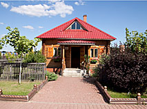 19世纪 “白俄罗斯的农村” 是在布伊尼奇里在露天里的民族博物馆